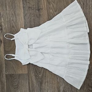 The Childrens Place Eyelet White Dress With Bow On The Back Size 5/6